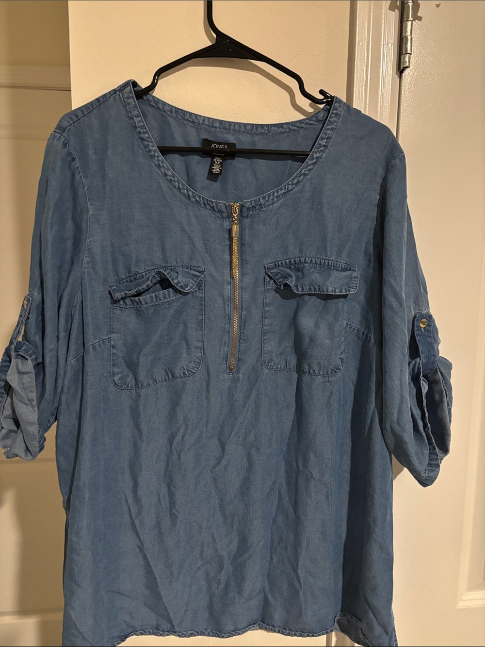 Jones New York Light Blue Zip-Front Chambray Blouse